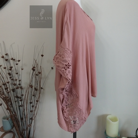 🆕FREYA- Blush Pink Boho Flowy Oversized Blouse w/Lace Detail - Picture 7 of 16